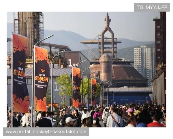 首钢高炉点燃乒乓激情中国大满贯赛引爆国庆体育盛宴